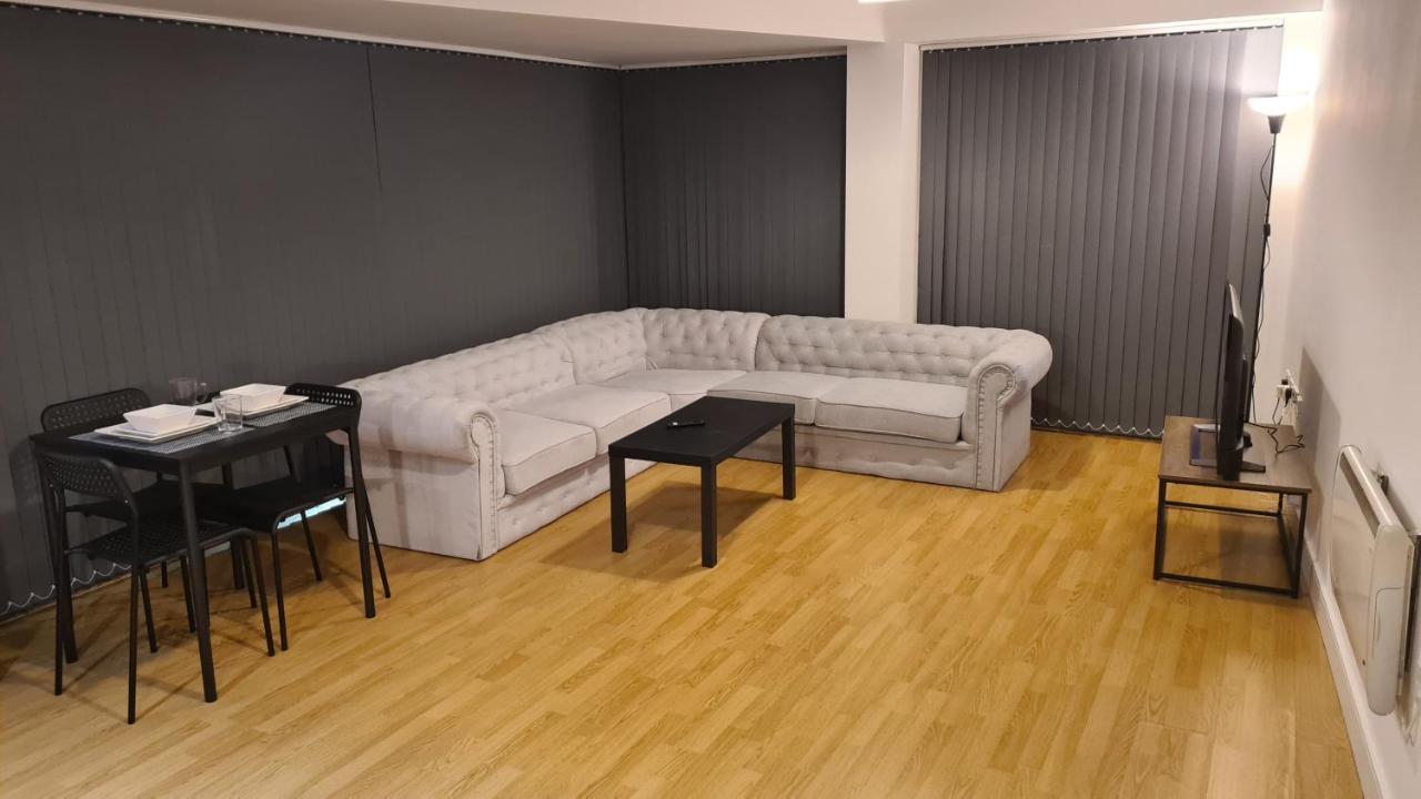 Homestay By Bic Melbourne 14 - Leeds Morley  Buitenkant foto
